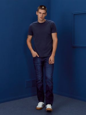 REMERA BASICA CUELLO U AZUL MARINO