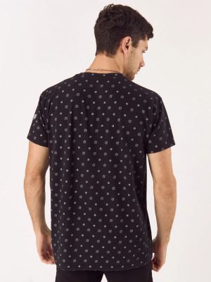 REMERA BETMO NEGRO