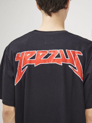 YEEZYS T SHIRT BLACK