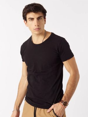 REMERA BARTINI NEGRO