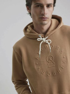 HOODIE GOFRADO HUDSON CAMEL