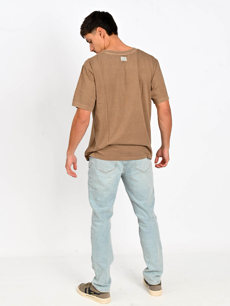 REMERA BISSELL Tostado - Imagen 3