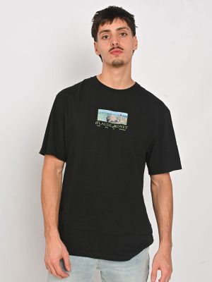 REMERA NADEN NEGRO