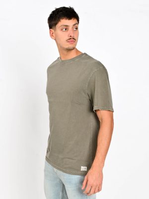 REMERA TOWER VERDE MILITAR