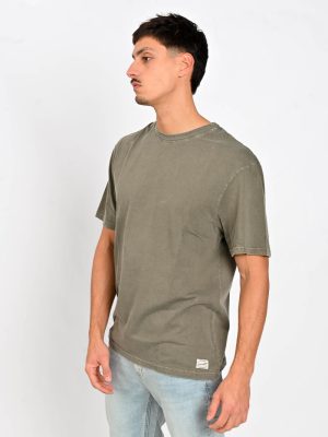 REMERA TOWER VERDE MILITAR