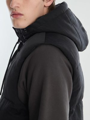CHALECO PUFFER NYLON NEGRO