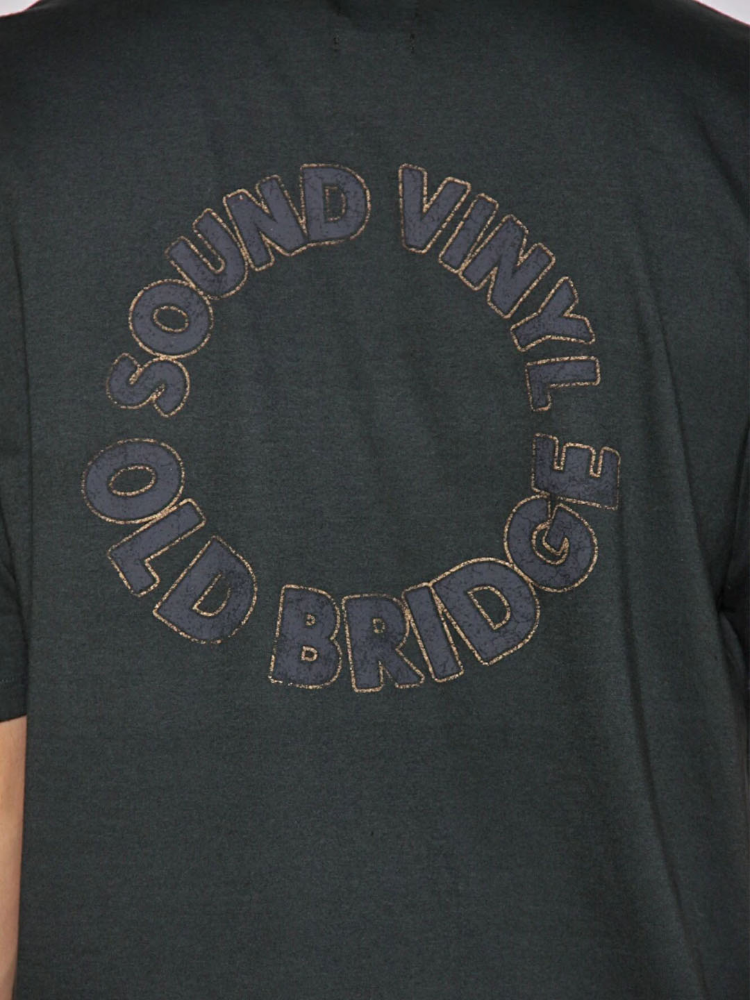 REMERA SOUND VERDE OSCURO - Imagen 3