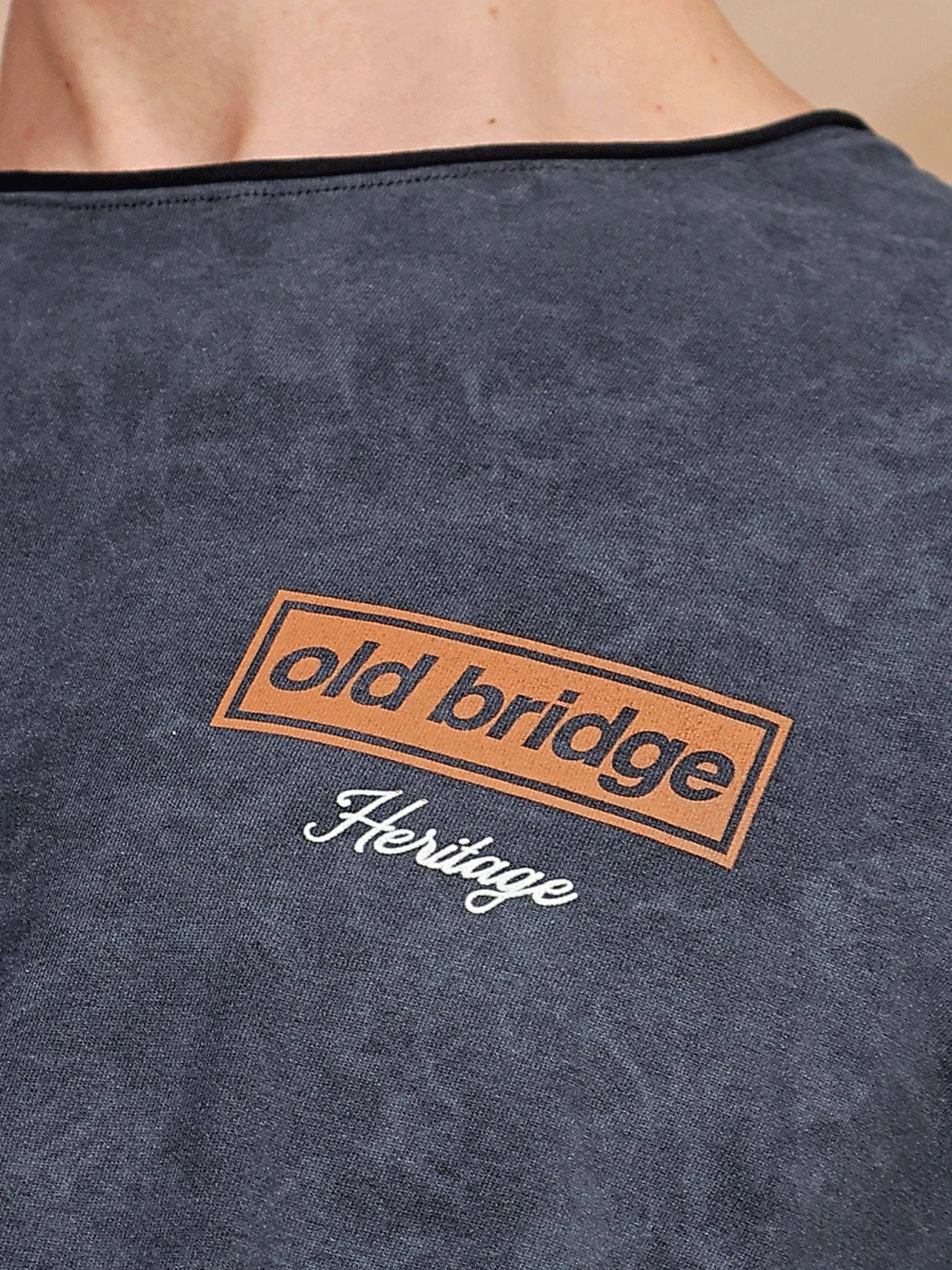 REMERA HERITAGE V27 NEGRO - Imagen 5